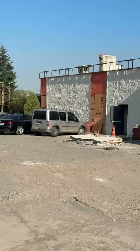 Yakamoz Otel dış cephesinde doku sıva/kaplama uygulaması