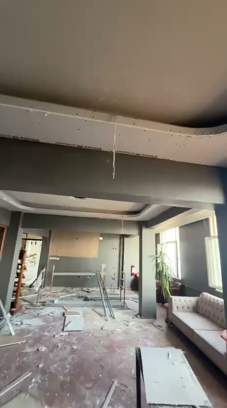 Yakamoz Otel'de iç mekân yenileme çalışması